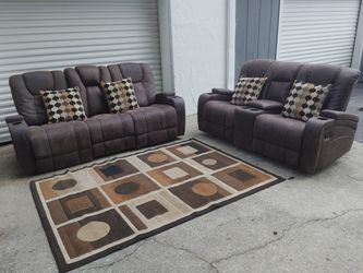 2-Piece Reclining Couch Set – Comfortable & Clean