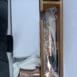 Brand new Kitecensy Cocktail Shaker Set rose gold