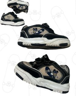 Vintage toddler shoes (5.5 C)