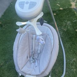 DuetConnect Deluxe Multi-Direction Baby Swing and Bouncer - Britton