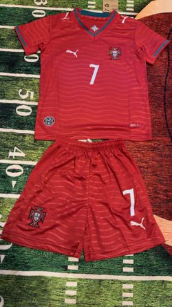 Soccer Kids size 6/7