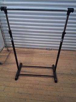 Clothes rack
