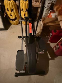 Progear Air Elliptical Trainer Machine