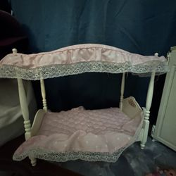 vintage 1982 Mattel Barbie Dream Canopy Bed
