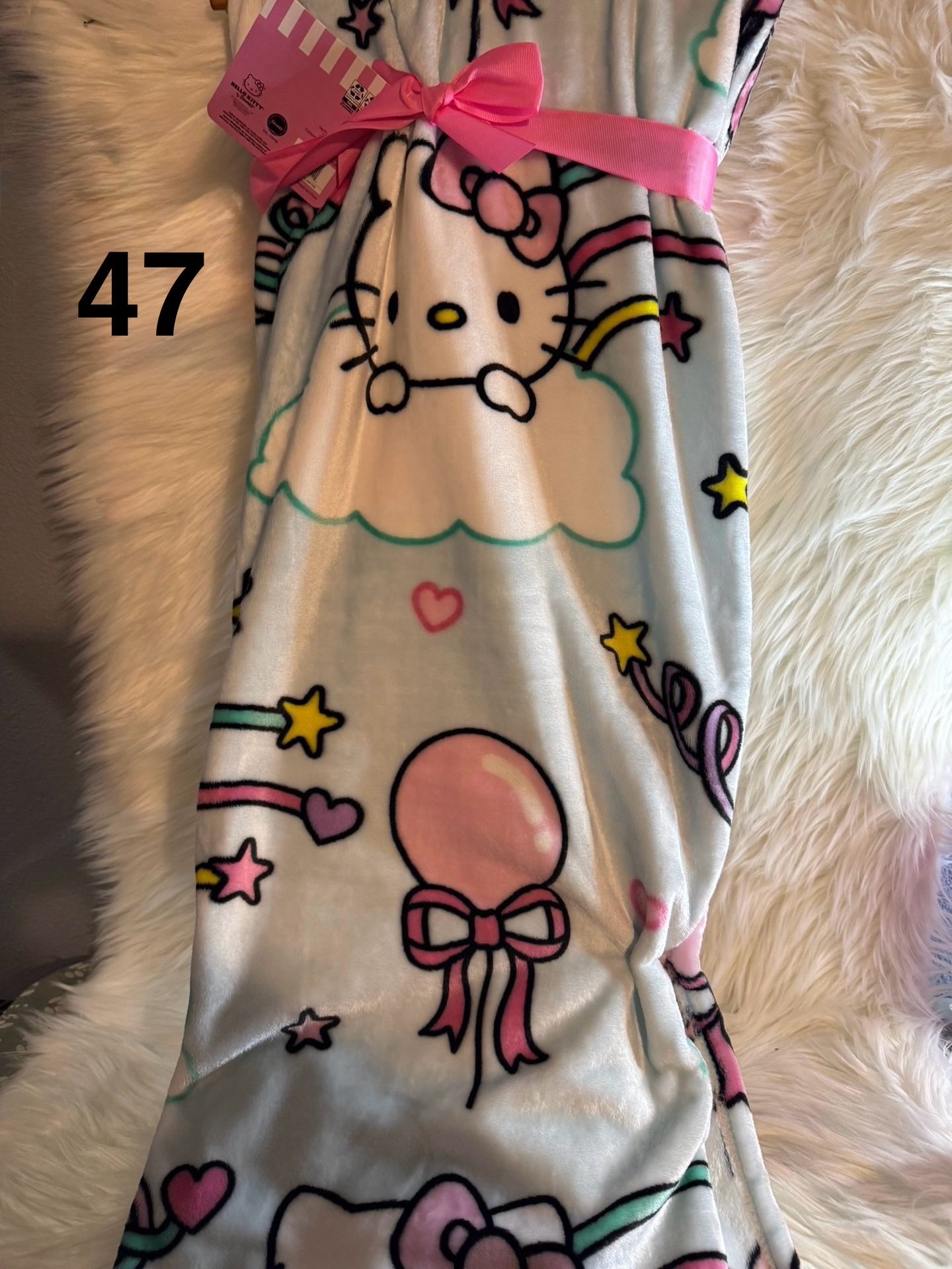 Hello Kitty Blanket