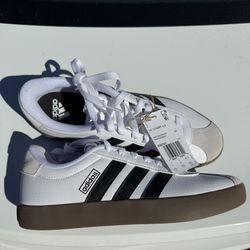 Women Adidas Size 8.5 