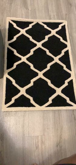 Safavieh 2'×3' black/ivory Chatham 100% wool pile carpet