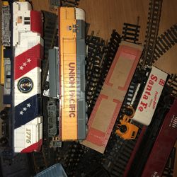 HO Scale Model Trains
