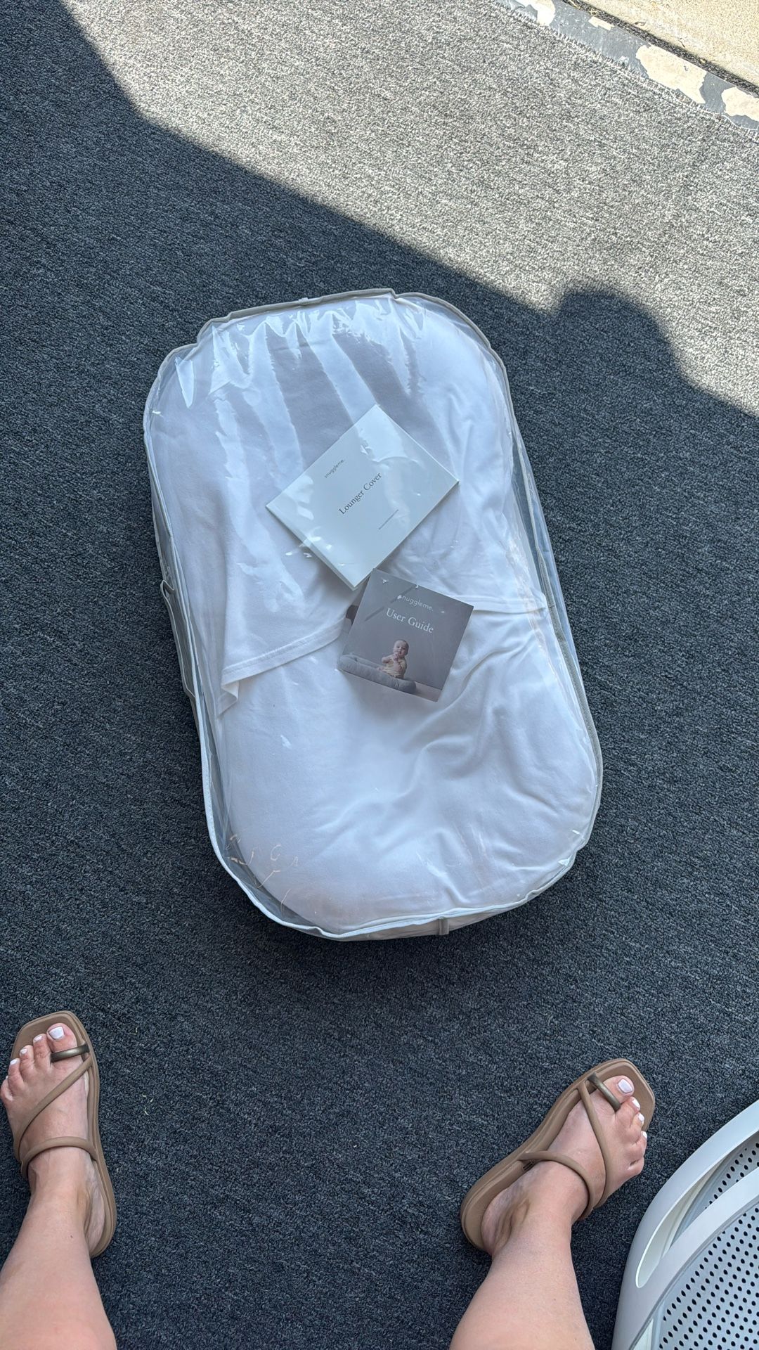 Snuggle Me Lounger With Cover