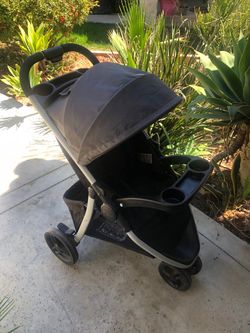 Graco Baby Stroller with Canopy and Tray