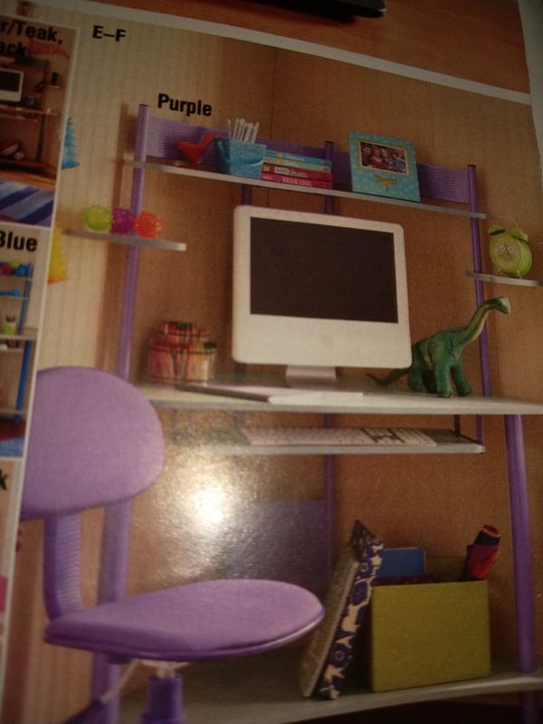 Children S Corner Desk Furniture In Grottoes Va Offerup