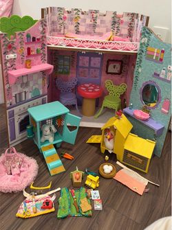 Wellie wishers tree house castle and many accessories !