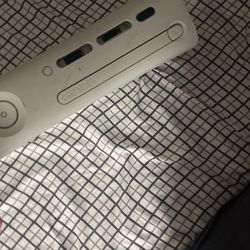 white xbox 360