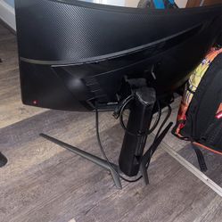 MSI - MPG ARTYMIS 323CQR 32" LED Curved QHD FreeSync Monitor (DisplayPort, HDMI, DVI)