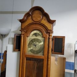 Grandfather CLOCK 