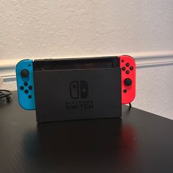 Nintendo Switch 