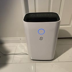 Dehumidifier Up To 6000 Sq.ft  I’m Asking $65