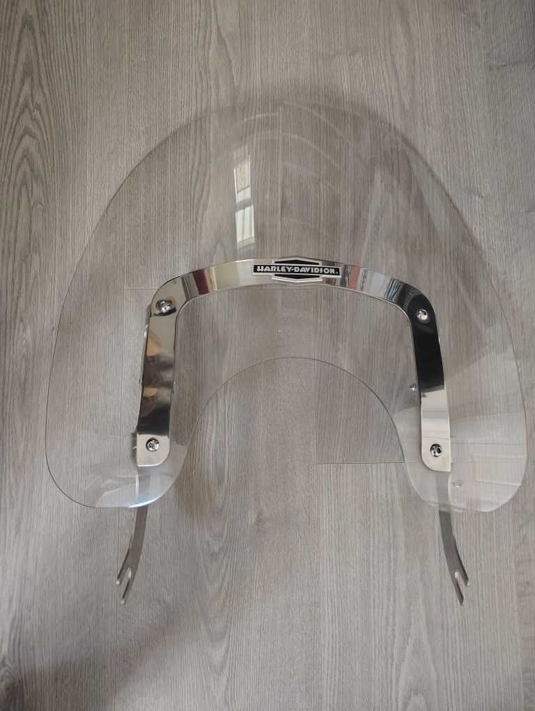 Harley Softail Windshield