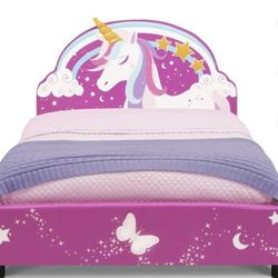 Unicorn pattern double bed frame, pink $110