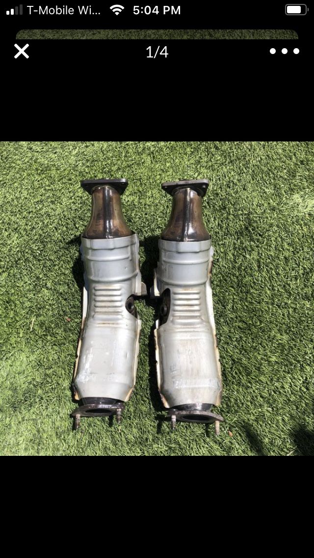 OEM Catalytic Converters VQ37VHR VQ35HR Nissan Infiniti 370z 350z G37 G35 Nismo