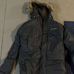 Columbia Men’s L Winter Parka