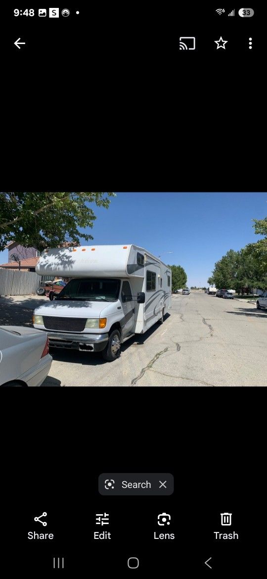 2005 Coachman RV 32 FOOTER