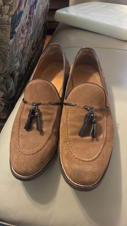 Men’s suede loafers