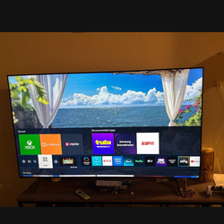 LG Flat screen smart tv 65”