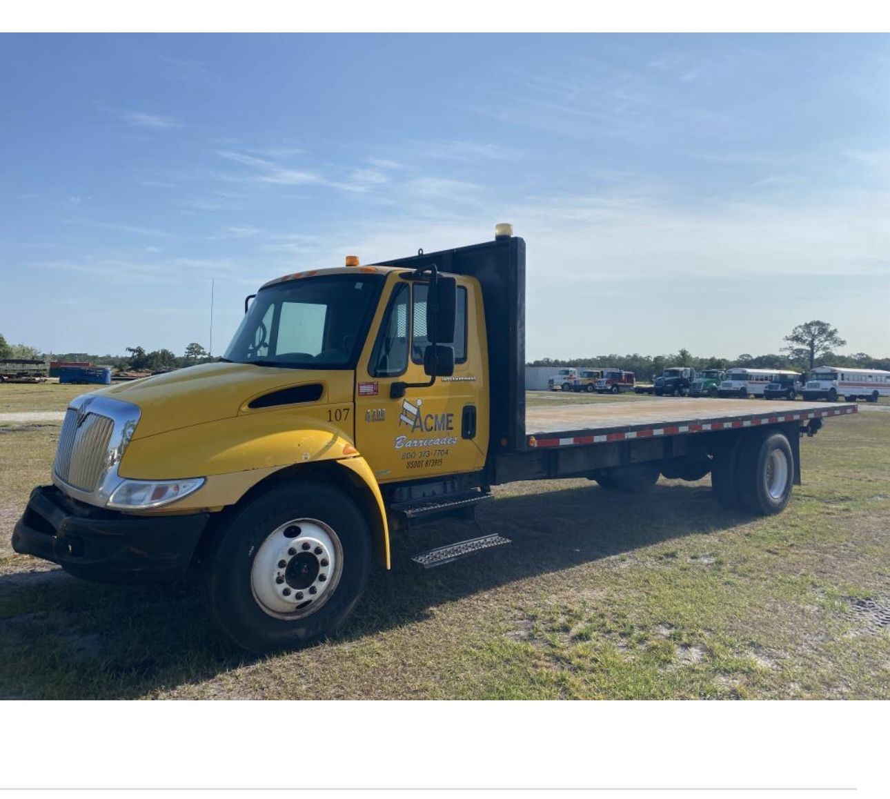 2007 International 4300 Diesel Flatbed W/t W/k It's two trucks for one price.