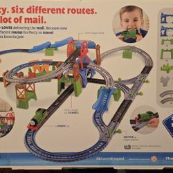 Thomas & Friends TrackMaster Percy 6 in 1 Motorized Train Percy Toy