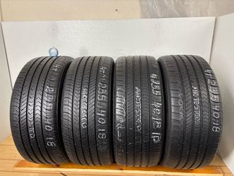 Set 4 tires 235 40 18 Goodyear eagle sport as like new