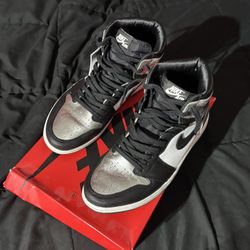 Jordan 1 Metallic