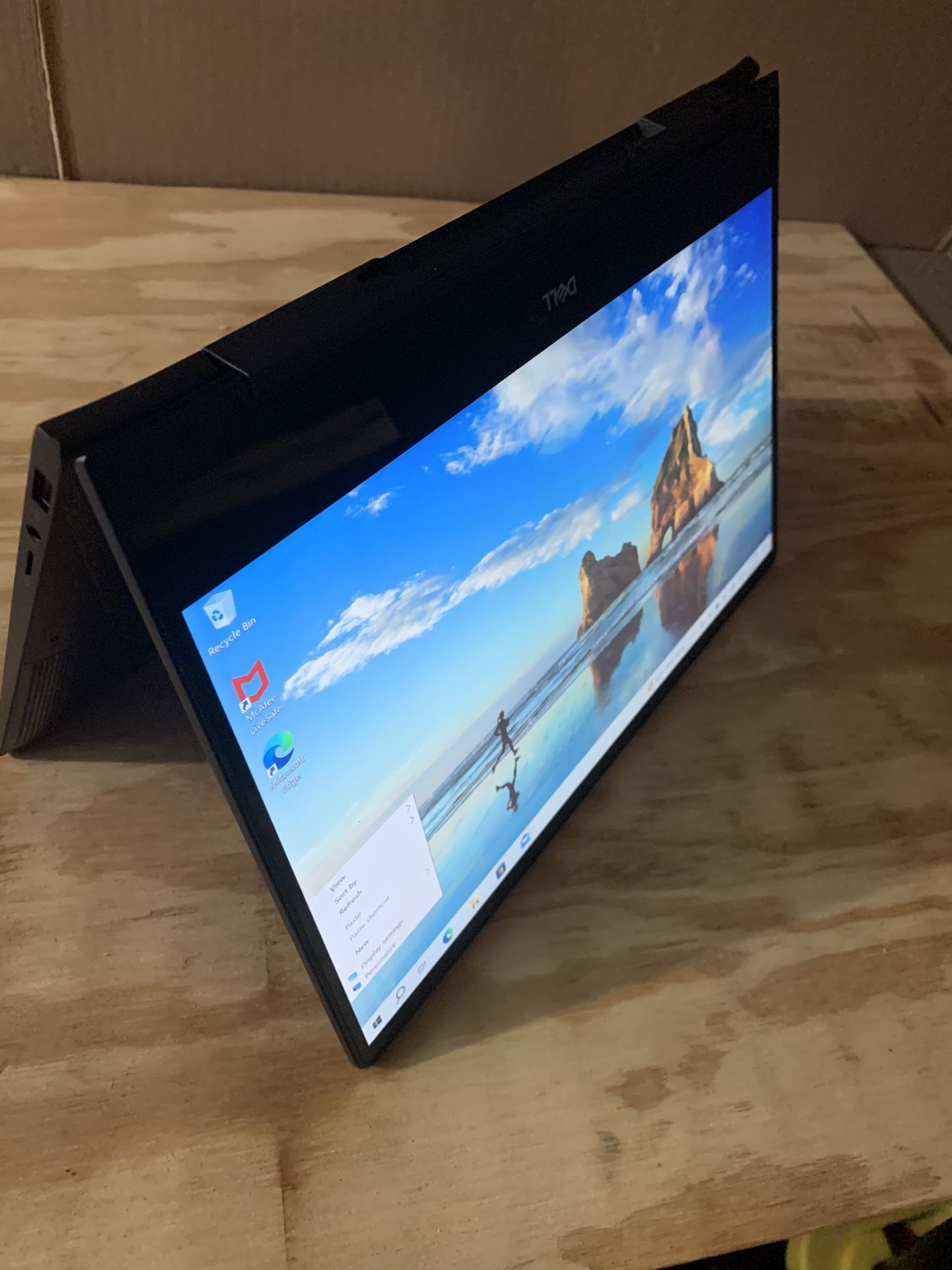 Dell 13” 4K Touch Display. 7000 Series 2 In 1 Laptop