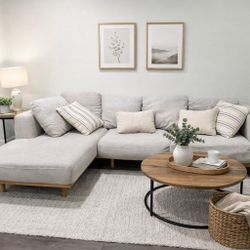 🔥 West Elm Sectional Sofa – Modern, Clean, Great Deal 🔥**