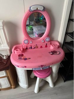 Play vanity