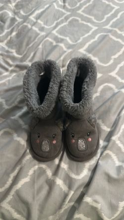 Children’s place boots size 10
