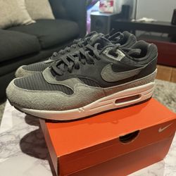 Nike Air Max 1 Premium Dark Smoke Grey SZ:11M