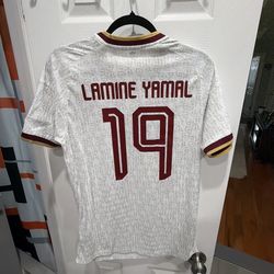 Lamine Yamal Spain 2026 World Cup  white away shirt