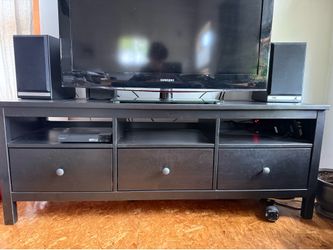 Hemnes TV stand