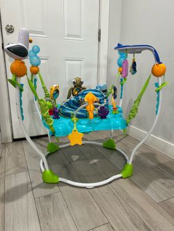 baby exersaucer
