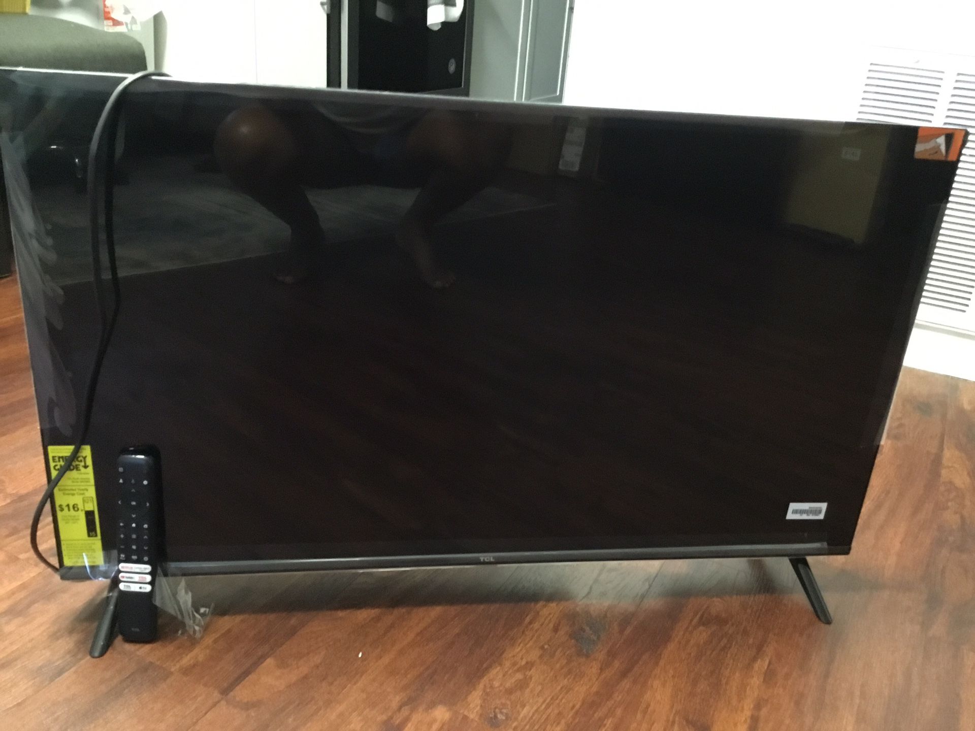 TCL 40 Inch TV LED