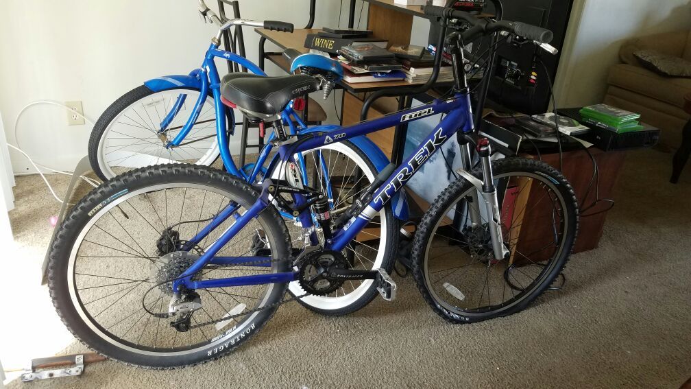Trek Fuel Mountain bike