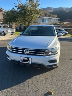 2018 Volkswagen Tiguan SE