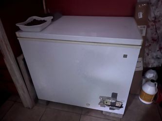 Chest freezer