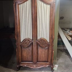 Antique Hutch In Great Condition MUST Go!