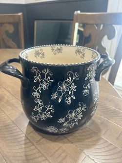 Temptations utensil holder