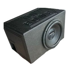 Skar Audio VD-12 D4 dual 4 ohm/N in Q Bomb box Tuned to 36Hz