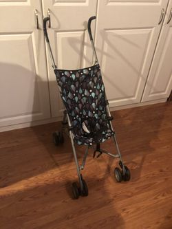 Fold up umbrella stroller