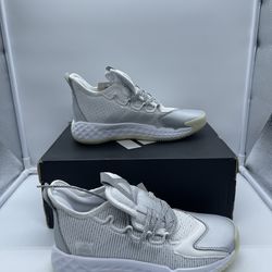 Adidas - Pro Boost Low 'White Light Onix' Basketball Shoes 