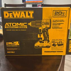 DeWalt Drill Set